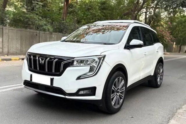 Mahindra XUV700 AX3 AT BSVI Second-hand 2022 Mahindra XUV700 AX3 AT BSVI for sale in New Delhi