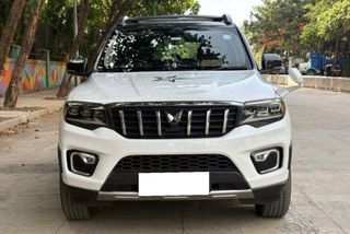 Used Mahindra Scorpio N Z8L Diesel 4x4 BSVI