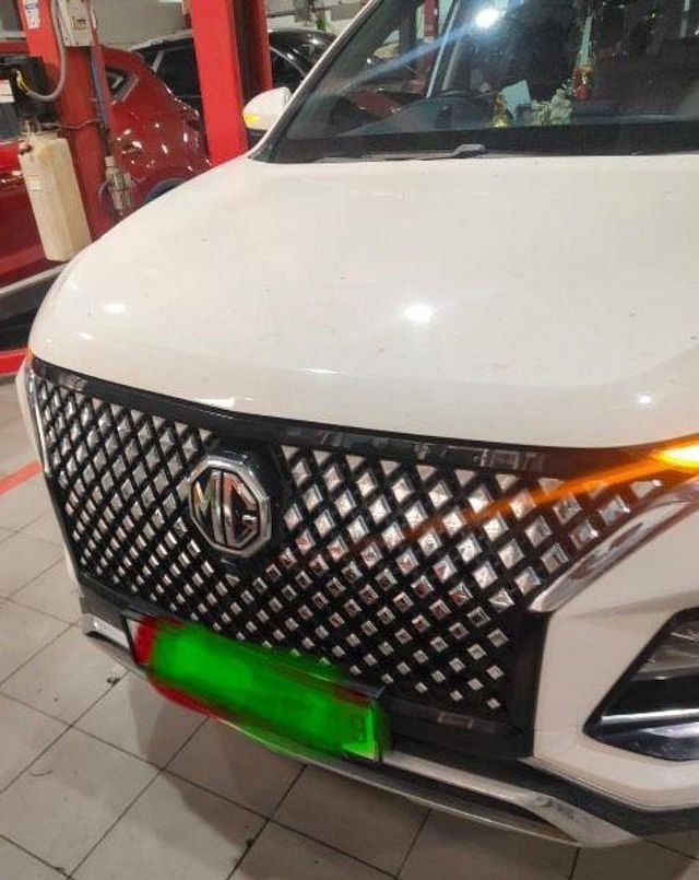 MG Hector Sharp Pro 2023-2025 Second-hand 2023 MG Hector Sharp Pro 2023-2025 for sale in Kanchipuram
