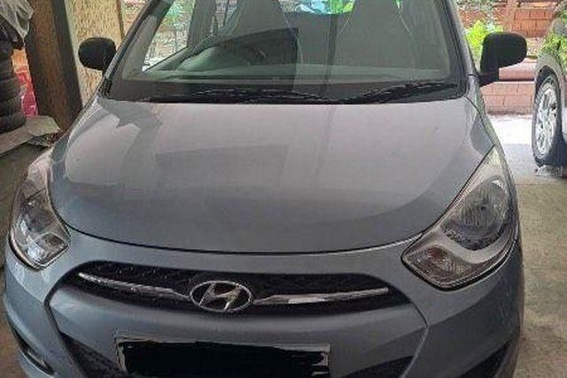 Hyundai i10 Era Second-hand 2011 Hyundai i10 Era for sale in Hyderabad