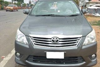 Used Toyota Innova 2.5 VX (Diesel) 8 Seater BS IV