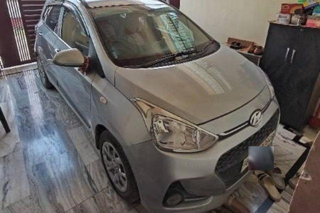 Hyundai Grand i10 1.2 Kappa Magna BSIV Second-hand 2019 Hyundai Grand i10 1.2 Kappa Magna BSIV for sale in Allahabad