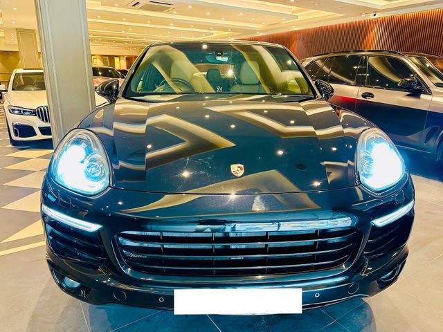 Porsche Cayenne Diesel Second-hand 2015 Porsche Cayenne Diesel for sale in New Delhi