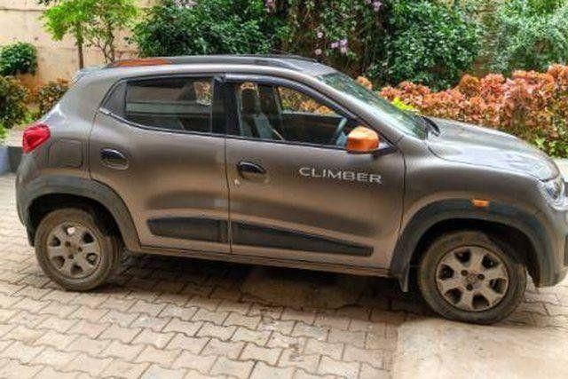 Second-hand 2017 Renault KWID 1.0 RXT for sale in Bangalore