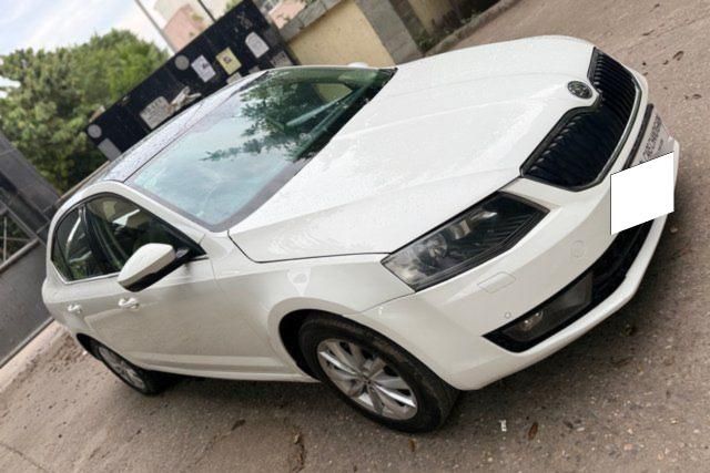 Skoda Octavia Elegance 2.0 TDI AT Second-hand 2014 Skoda Octavia Elegance 2.0 TDI AT for sale in Sirsa