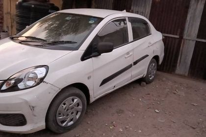 84 Used Honda Amaze in Dholka