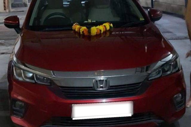 Second-hand 2020 Honda City V CVT for sale in Mira Road