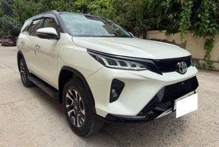 Used Toyota Fortuner Legender 4x2 AT BSVI