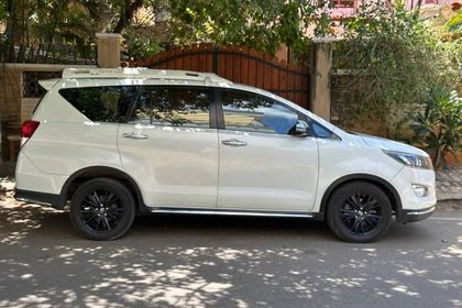 Used Touring Sport 2.4 MT BSIV