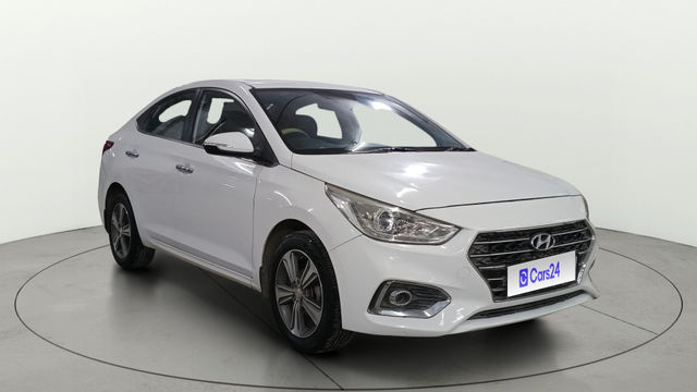Second-hand 2018 Hyundai Verna VTVT 1.6 SX Option for sale in Lucknow