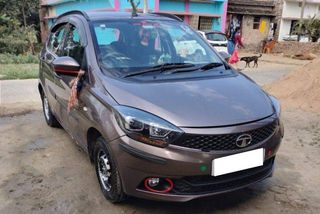4 Used Tata Tiago in Muzaffarpur