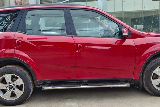 Mahindra XUV500 W8 2WD Second-hand 2015 Mahindra XUV500 W8 2WD for sale in Bangalore
