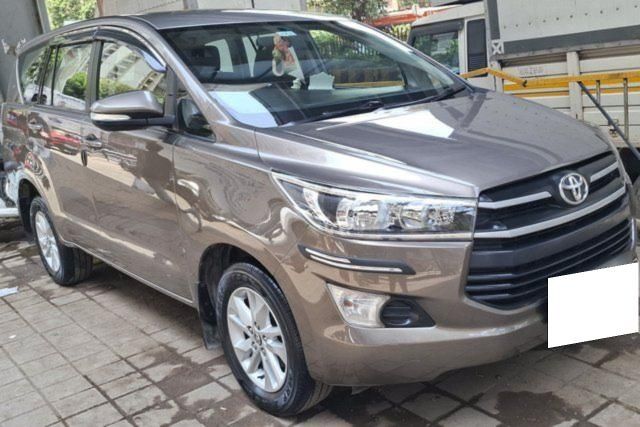 Toyota Innova Crysta 2.8 GX AT 8S BSIV Second-hand 2017 Toyota Innova Crysta 2.8 GX AT 8S BSIV for sale in Mumbai