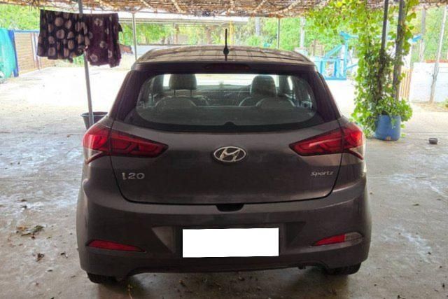 Hyundai i20 1.2 Spotz Second-hand 2017 Hyundai i20 1.2 Spotz for sale in Coimbatore