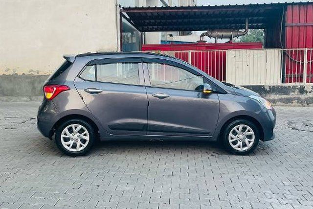 Second-hand 2014 Hyundai Grand i10 SportZ Edition for sale in Hyderabad