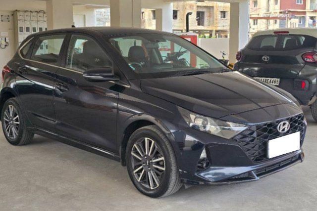 Hyundai i20 Sportz Diesel Second-hand 2023 Hyundai i20 Sportz Diesel for sale in Chennai