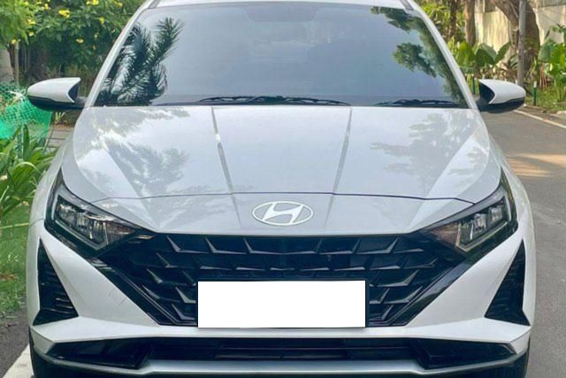Hyundai i20 Asta Second-hand 2024 Hyundai i20 Asta for sale in Chennai