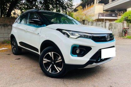 Tata Nexon EV XZ Plus Lux FC