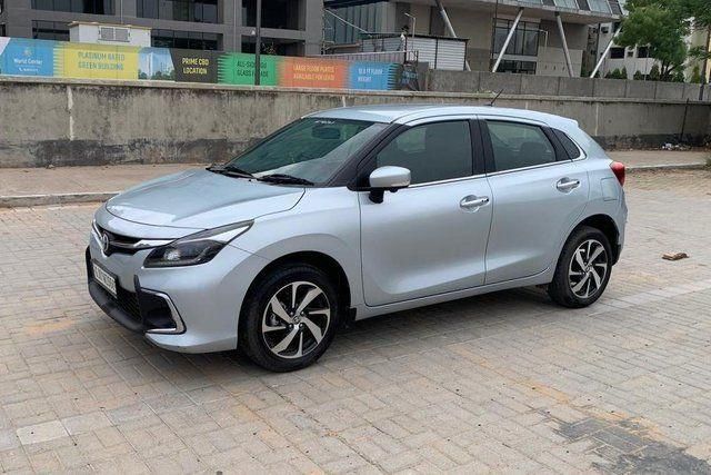 Toyota Glanza V AMT Second-hand 2025 Toyota Glanza V AMT for sale in Ahmedabad