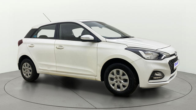Second-hand 2018 Hyundai i20 1.2 Spotz for sale in Ahmedabad