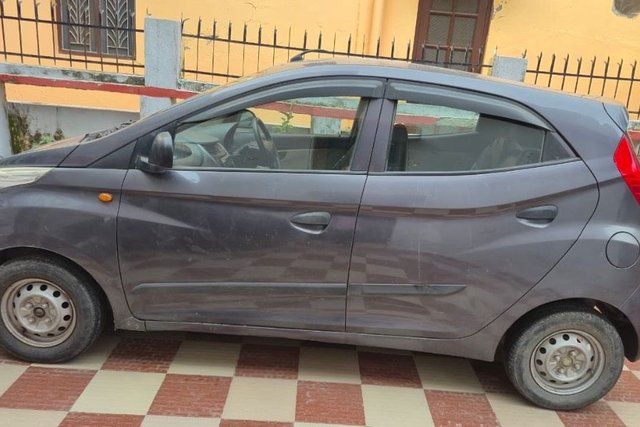 Second-hand 2015 Hyundai EON Era Plus for sale in Dehradun