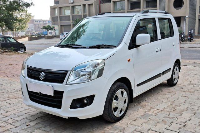 Maruti Suzuki Wagon R VXI Optional Second-hand 2018 Maruti Suzuki Wagon R VXI Optional for sale in Ahmedabad