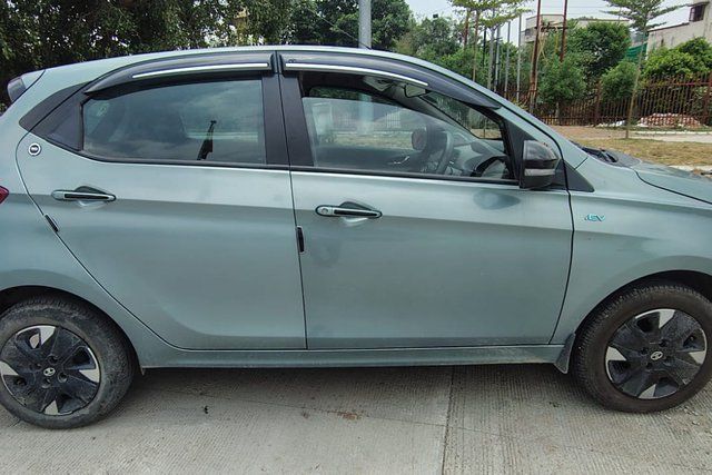 Tata Tiago XZ Plus Second-hand 2023 Tata Tiago XZ Plus for sale in Lucknow