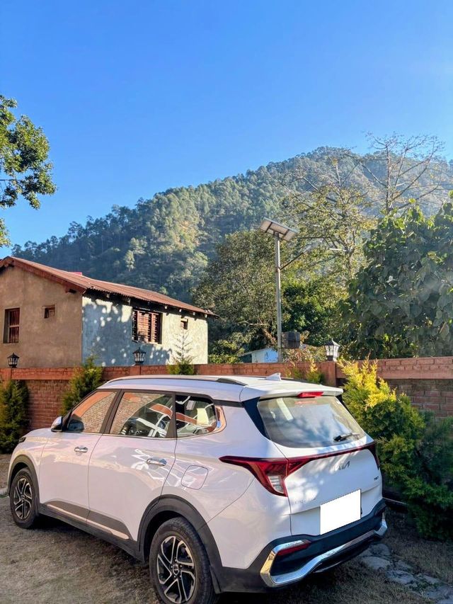 Second-hand 2022 Kia Carens Luxury Plus Turbo DCT 2022-2023 for sale in New Delhi