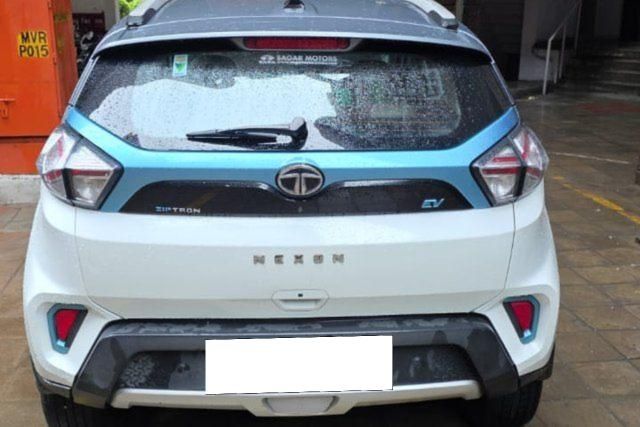 Tata Nexon EV XZ Plus LUX Second-hand 2022 Tata Nexon EV XZ Plus LUX for sale in New Delhi