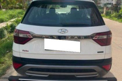 Used Platinum (O) Turbo DCT 7 Seater