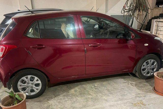 Hyundai Grand i10 Magna Second-hand 2014 Hyundai Grand i10 Magna for sale in Gurgaon