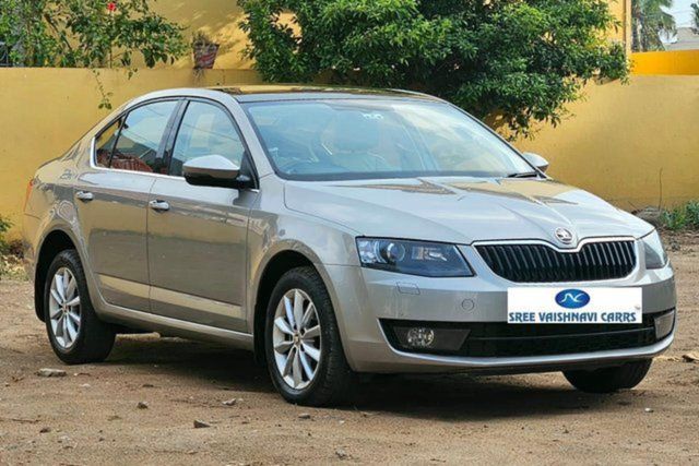 Skoda Octavia 2.0 TDI AT Style Plus Second-hand 2016 Skoda Octavia 2.0 TDI AT Style Plus for sale in Coimbatore