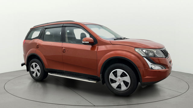 Mahindra XUV500 W6 2WD Second-hand 2016 Mahindra XUV500 W6 2WD for sale in Bangalore
