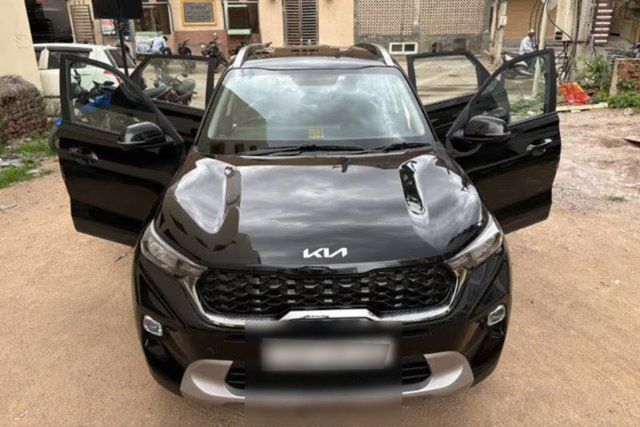 Second-hand 2022 Kia Sonet HTK Plus BSVI for sale in Hyderabad
