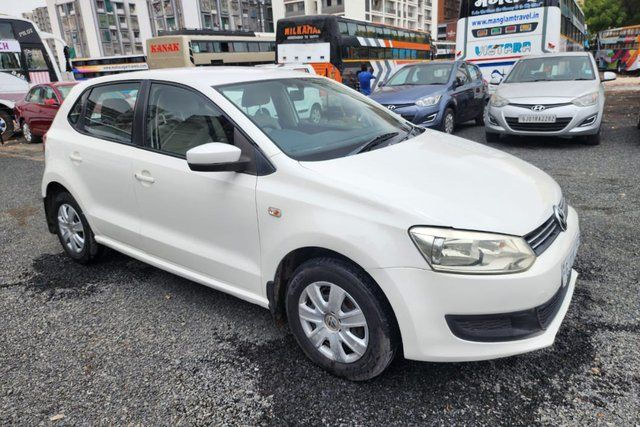 Volkswagen Polo IPL II 1.2 Diesel Highline Second-hand 2011 Volkswagen Polo IPL II 1.2 Diesel Highline for sale in Ahmedabad