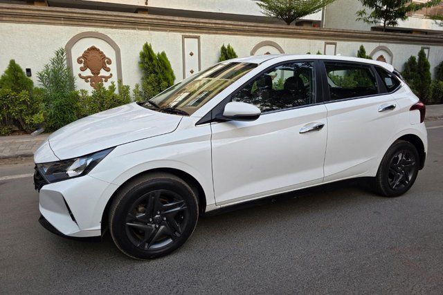 Hyundai i20 Sportz BSVI Second-hand 2022 Hyundai i20 Sportz BSVI for sale in Ahmedabad