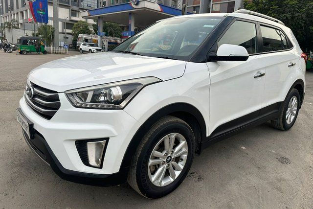 Hyundai Creta 1.6 VTVT SX Plus Second-hand 2017 Hyundai Creta 1.6 VTVT SX Plus for sale in Ahmedabad