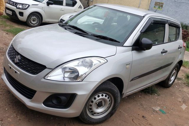 Second-hand 2015 Maruti Suzuki Swift LXI BSIV for sale in Gurgaon