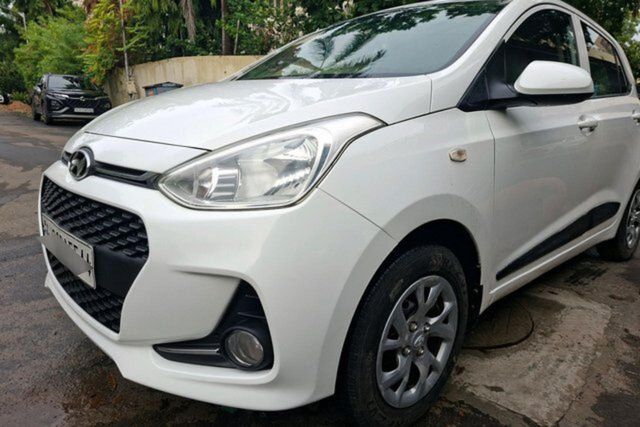 Second-hand 2019 Hyundai Grand i10 1.2 Kappa Magna BSIV for sale in Ahmedabad