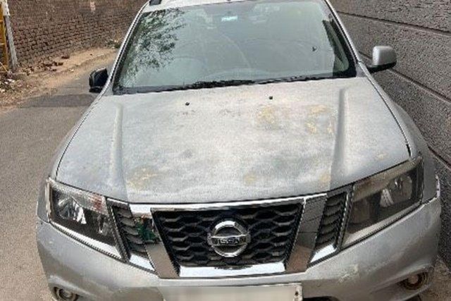 Nissan Terrano XL 110 PS Second-hand 2014 Nissan Terrano XL 110 PS for sale in Ahmedabad