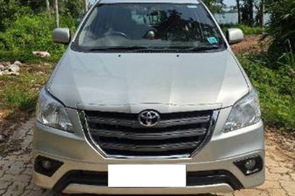 Used 2.5 GX (Diesel) 7 Seater