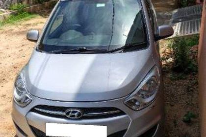 6 Used Hyundai i10