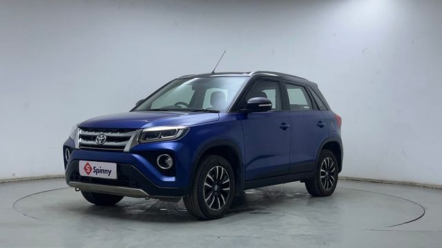 Second-hand 2022 Toyota Urban cruiser Premium AT for sale in Hyderabad