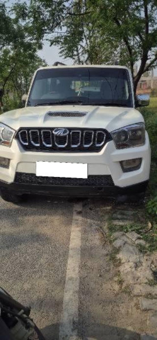 Mahindra Scorpio 1.99 S6 Plus Second-hand 2017 Mahindra Scorpio 1.99 S6 Plus for sale in Siwan