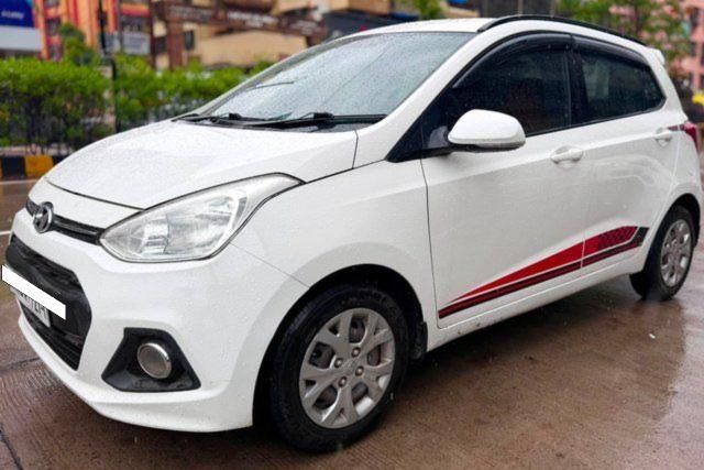 Hyundai Grand i10 Sportz Second-hand 2016 Hyundai Grand i10 Sportz for sale in Ulhasnagar