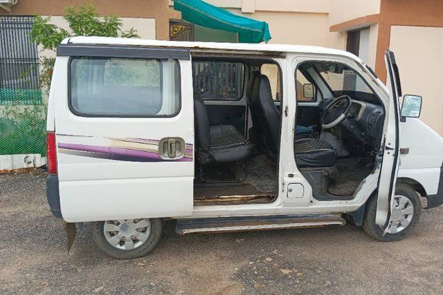 Maruti Suzuki Eeco CNG HTR 5-STR Second-hand 2015 Maruti Suzuki Eeco CNG HTR 5-STR for sale in Vadodara