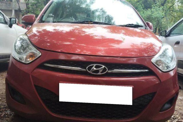 Second-hand 2011 Hyundai i10 Sportz for sale in New Delhi