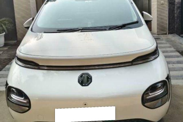 Second-hand 2025 MG Windsor EV Essence Pro for sale in New Delhi