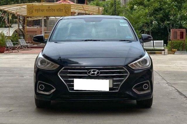 Second-hand 2019 Hyundai Verna CRDi 1.6 SX Option for sale in Lucknow