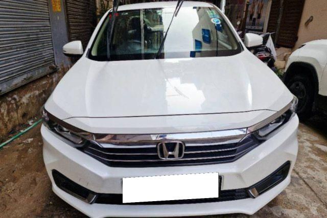 Honda Amaze 2nd Gen VX CVT BSVI Second-hand 2022 Honda Amaze 2nd Gen VX CVT BSVI for sale in New Delhi